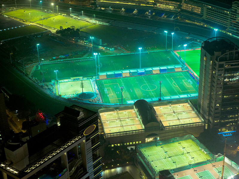 Tennis-courts